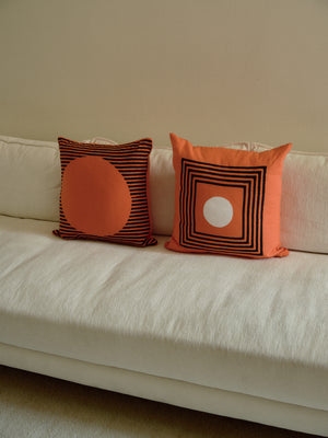 Maru Pillow in Flame